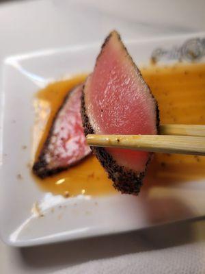 Black pepper tuna