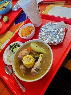 Caldo De Pollo