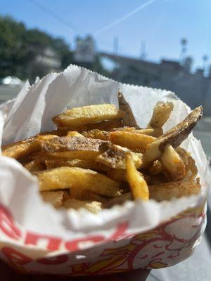 What happen to the Cajun fries, only half the order.