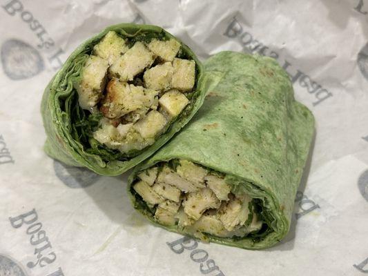 Chicken pesto spinach wrap