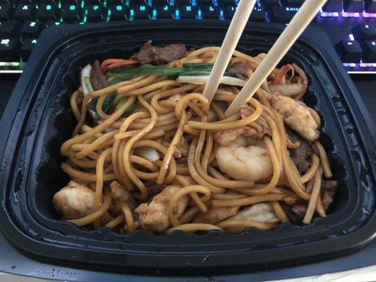 Combination Lo Mein