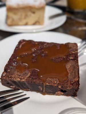 Sea salt caramel brownie