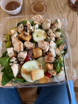 Grilled chicken salad