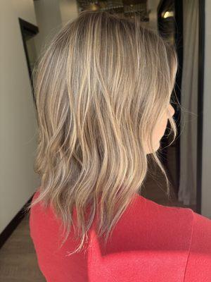 Full basic highlight, toner and haircut. Subtle baby lights for fine hair