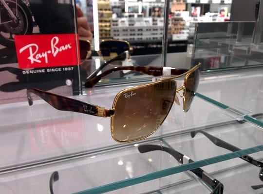 Sunglass Hut