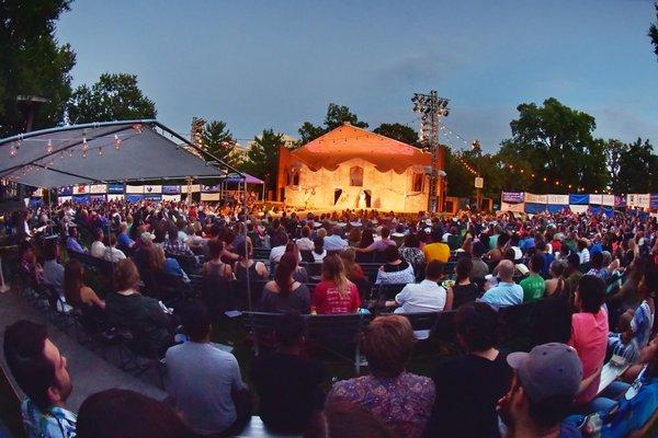 Shakespeare in the Park - Centennial Park