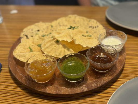 Papadum platter