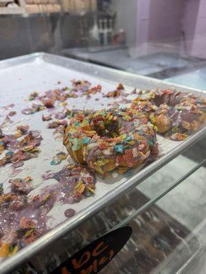 Fruity pebbles donut