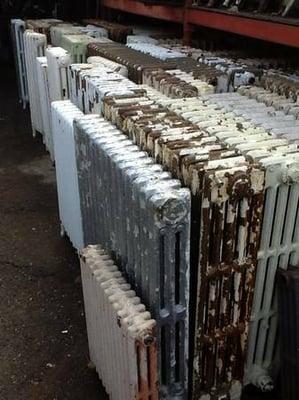 An example of the styles of cast iron radiators we keep in stock.