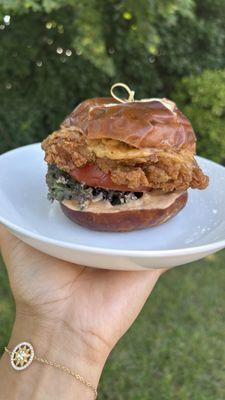 Vegan Fried Chik'n (Oyster Mushroom) Sandwich