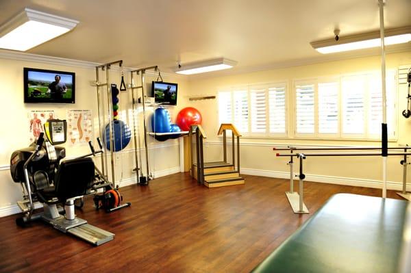 University Post Acute Rehab is Sacramento's highest Medicare-rated skilled nursing facility. Two air conditioned gyms!