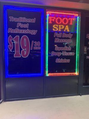 Trying out this foot spa place