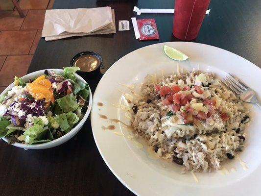 Volcano mahi entree w/salad. Very tasty!