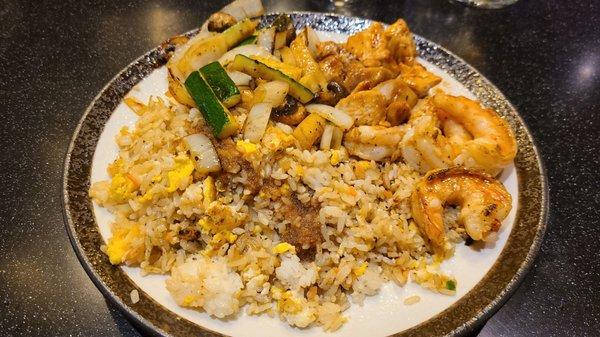 Finish hibachi chicken, shrimp grilled veggies, and fried rice was delicious