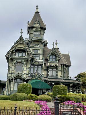 Fab Victorian home in downtown Eureka