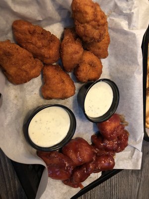 Boneless wings are delicious!