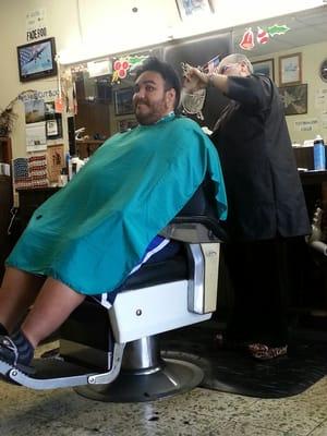 Hubby gettin a cut