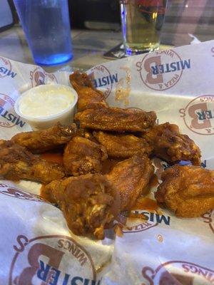 10 X-Hot wings