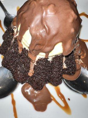 Molten Chocolate Cake