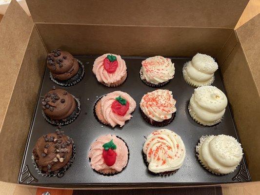 12-Pack Mini Cupcake Celebration Box