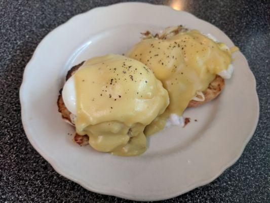 Crab Benedict