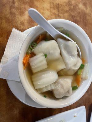 Wonton soup