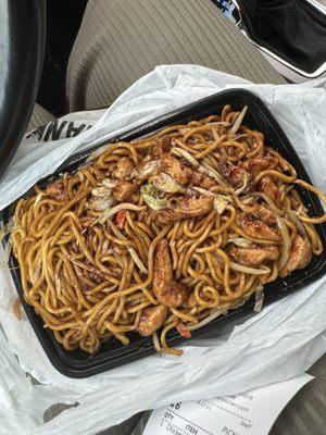 Chicken Lo Mein