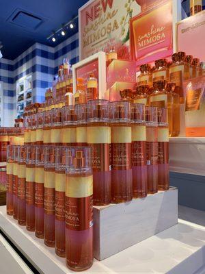 Bath and Body Works at River Park