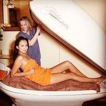 Slimming body wrap in spa jet