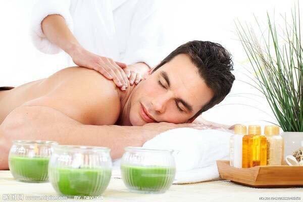 Essential Oils Massage