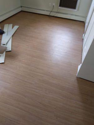 Flooring installl