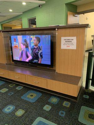 Tv and cellphone charging area