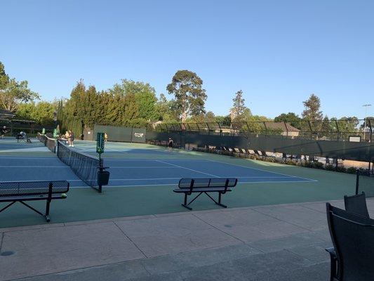 Peninsula Tennis Club