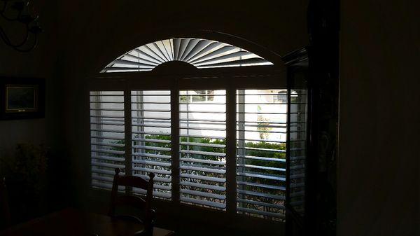 arch top shutters