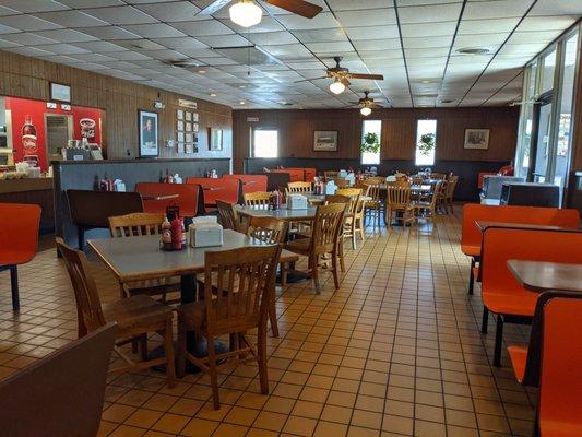 Dining room at Henry James Bar B Que