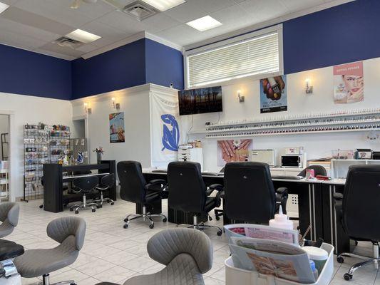 Beautiful Salon!!!