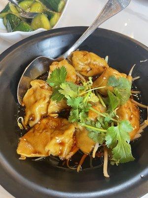 Chili wontons