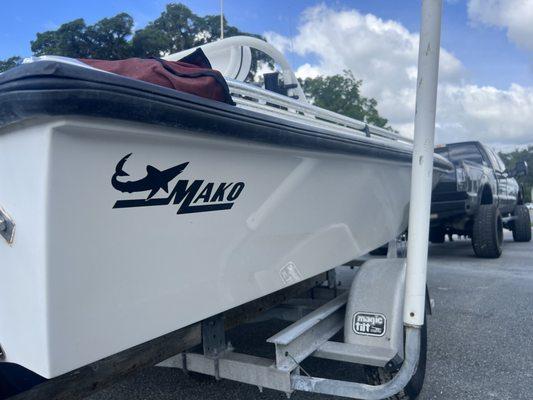 Did a great job bringing this 1997 Mako 17 foot LTS back to life. Looks like a brand new boat! And the price was extremely fair!