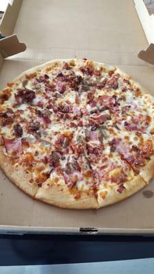 Ham, bacon, sausage pizza