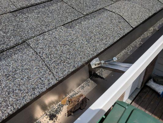 Gutters not installed correctly