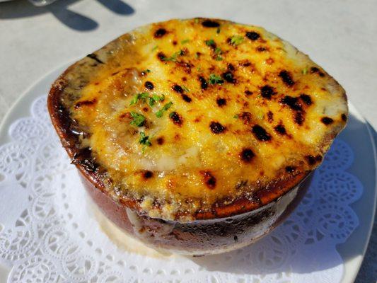 Onion soup gratinée