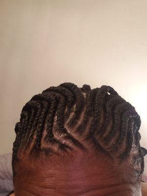 This is cornrow front  Box braid back