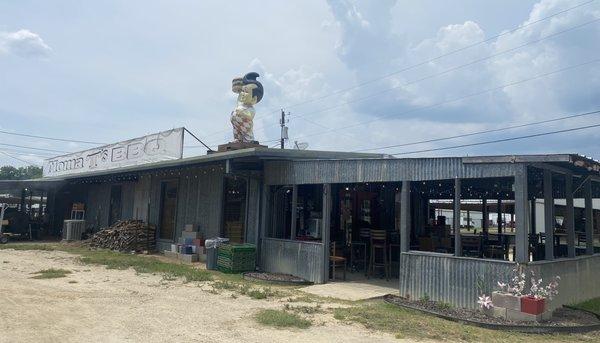 Front of the restaurant