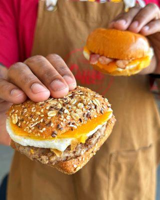 YUMMY BREAKFAST SANDWICHES