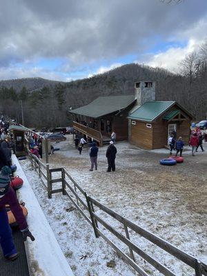 The main house where you pick up tickets and hot chocolate (and clean bathrooms)