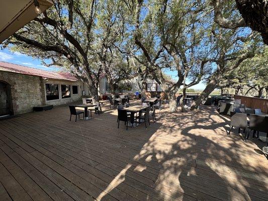 Patio with amazing tree coverage