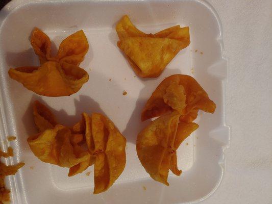 Crab wontons