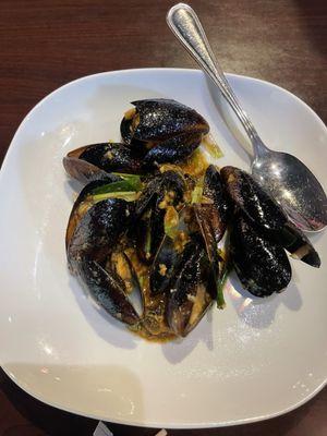 Ginger Garlic Mussels