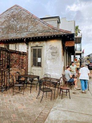 Lafitte's Blacksmith Shop Bar