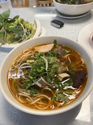 Bun bo hue